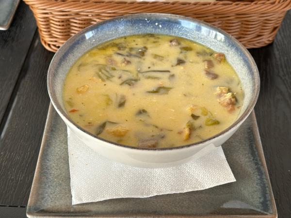 Ciorbă de Salată Verde 