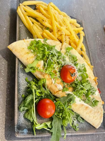 Quesadilla cu Legume