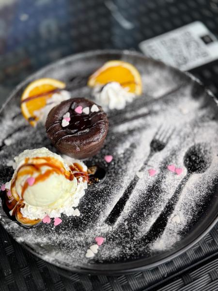 Lava Cake cu înghețată