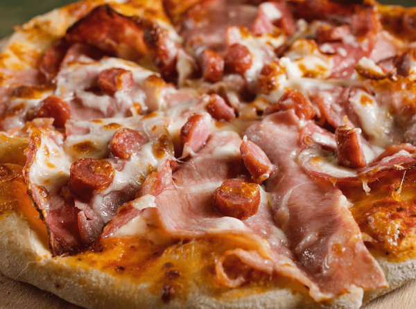 Pizza Carnivora 