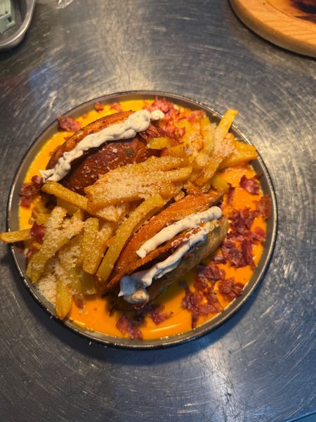 Ozn Dom's Burger