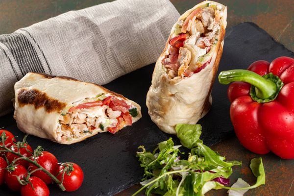 Wrap cu piept de pui 